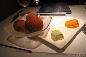 Bread with seaweed butter and red chili pepper & chick pea spread