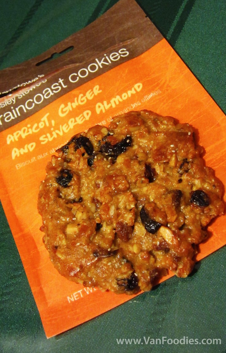 Apricot, Ginger and Slivered Almond