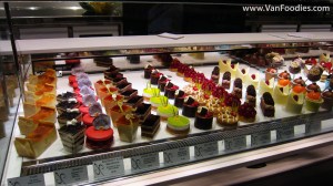 Mouth-watering cakes and desserts