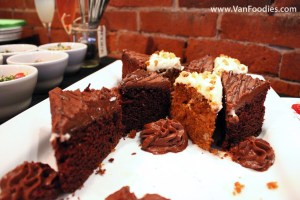 Carrot cake & Chocolate cake