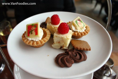 Dessert plate