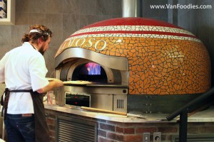 The 900F bell oven at Famoso