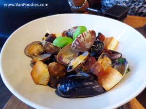 Mussels & Clams
