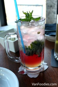 Honey Pom-Pom Mojito