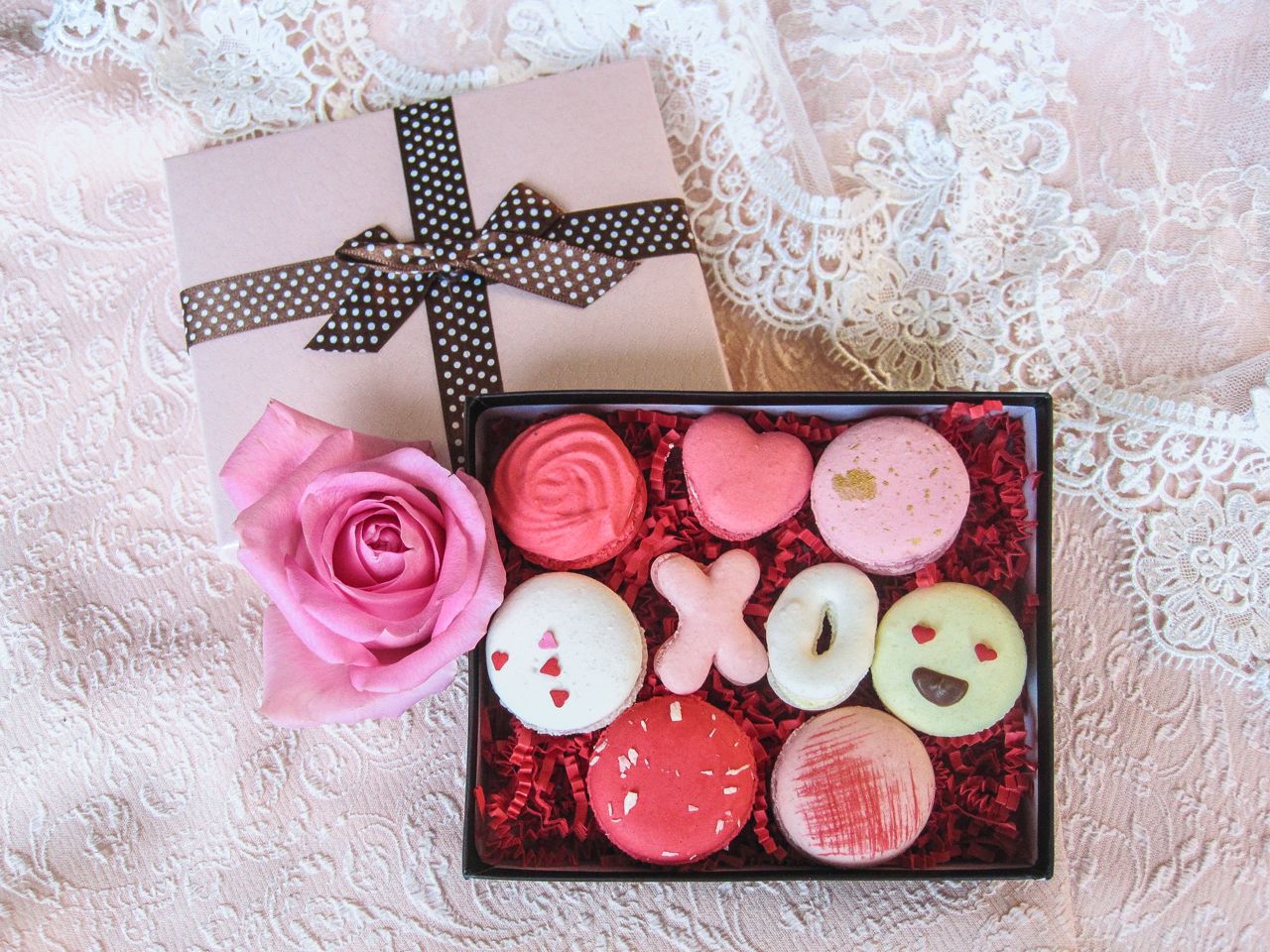 Bon Macaron Valentines Day 2016 Collection