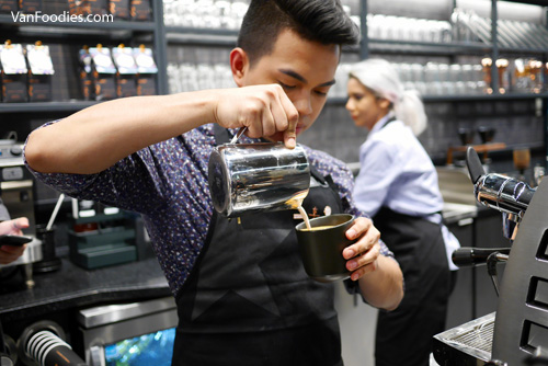 Starbucks Reserve West Pender 06