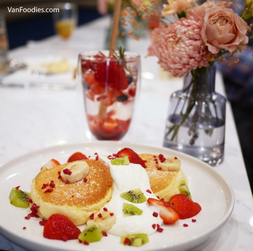 Souffle Pancakes, Fufu Cafe Vancouver
